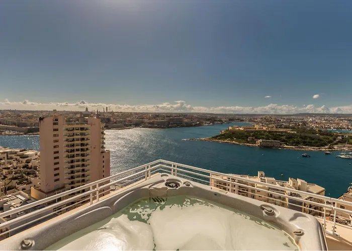 Malta - Best Panoramic Penthouse