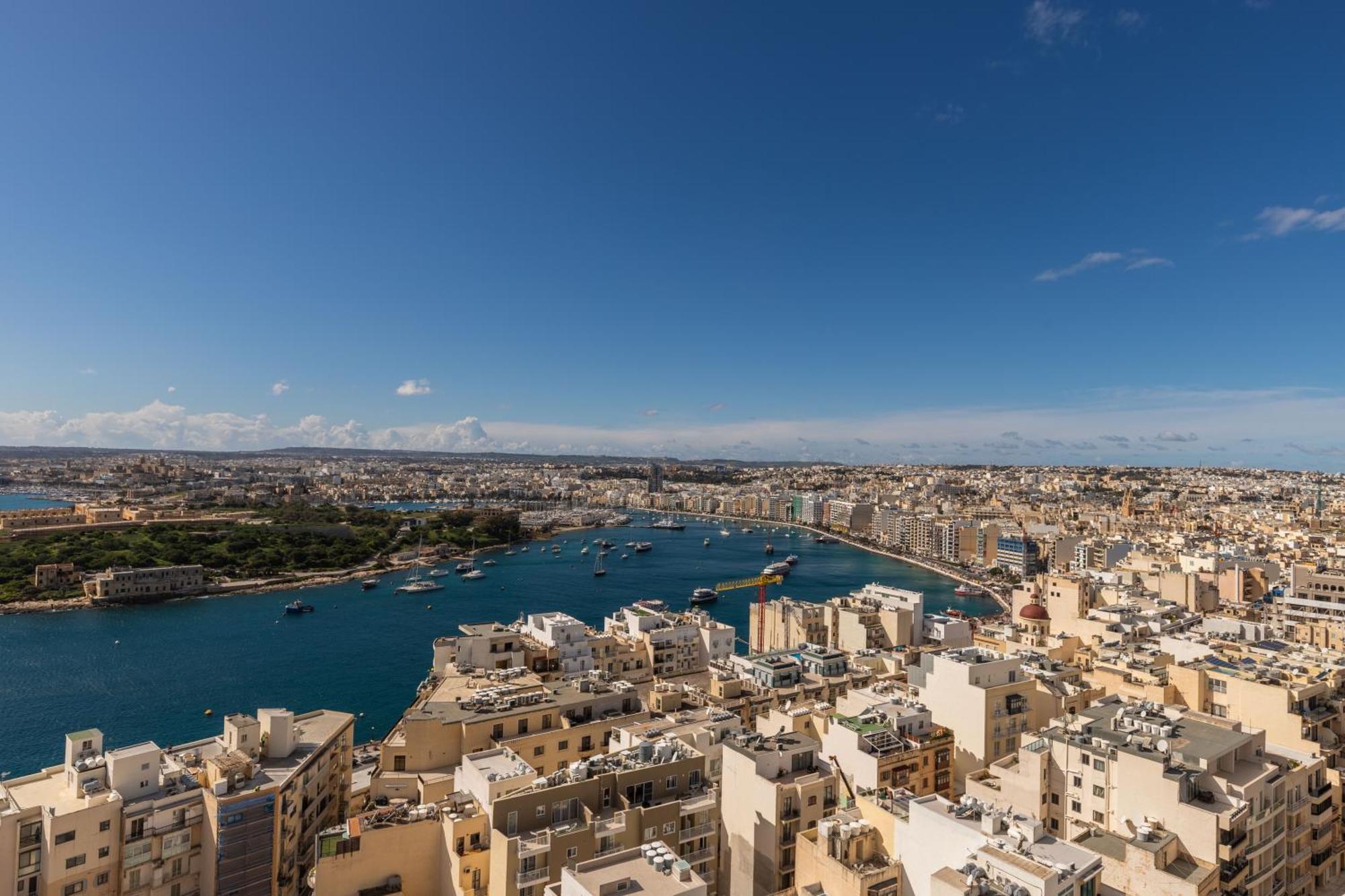Malta - Panoramic Penthouse Apartament