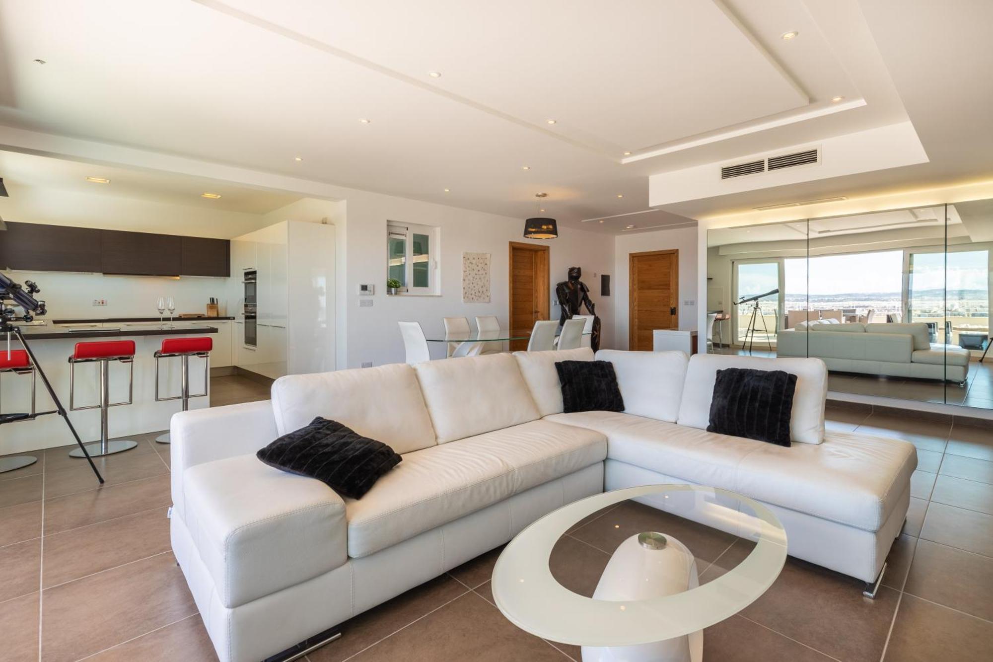 Malta - Panoramic Penthouse Apartament *