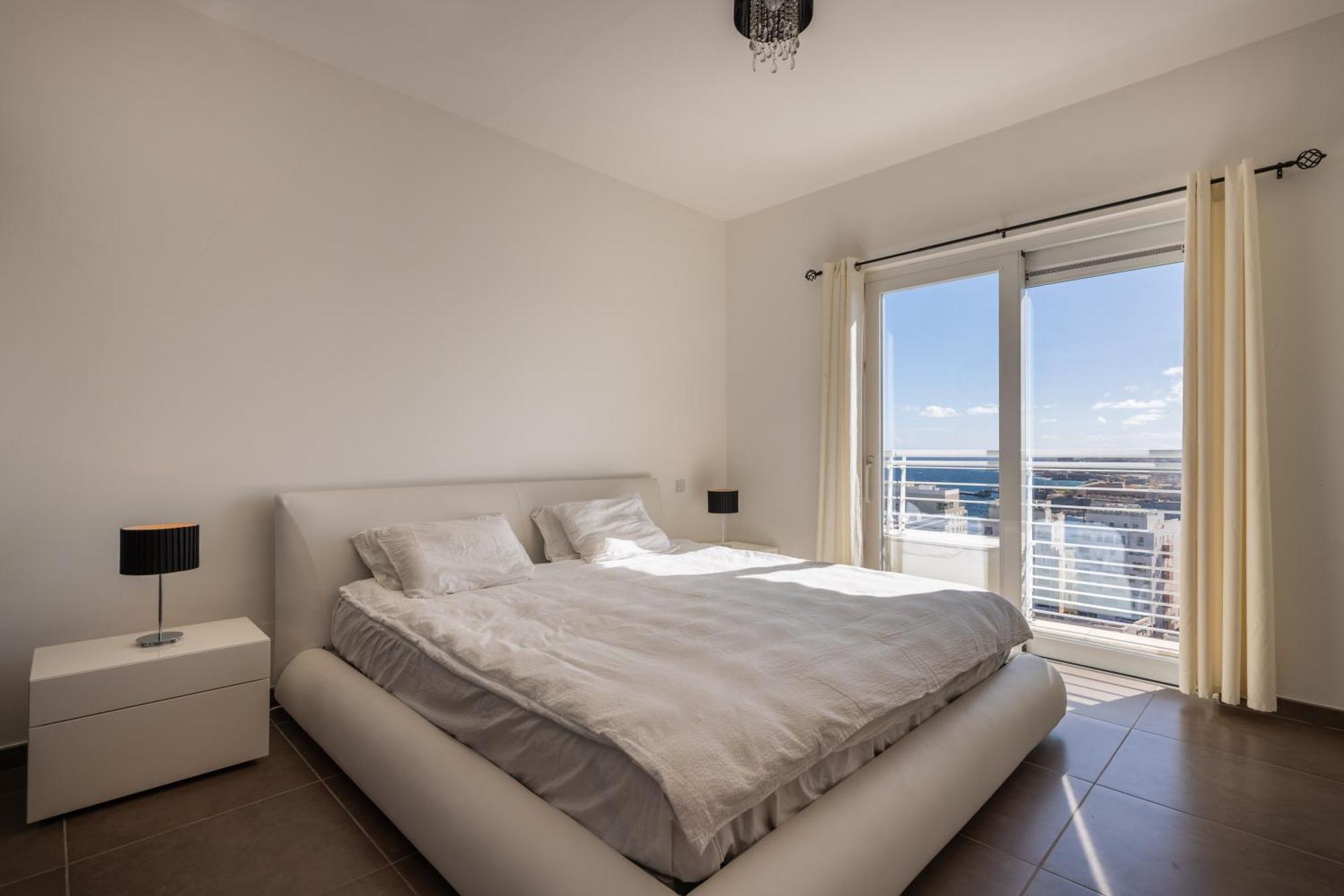 Apartament Malta - Panoramic Penthouse Sliema
