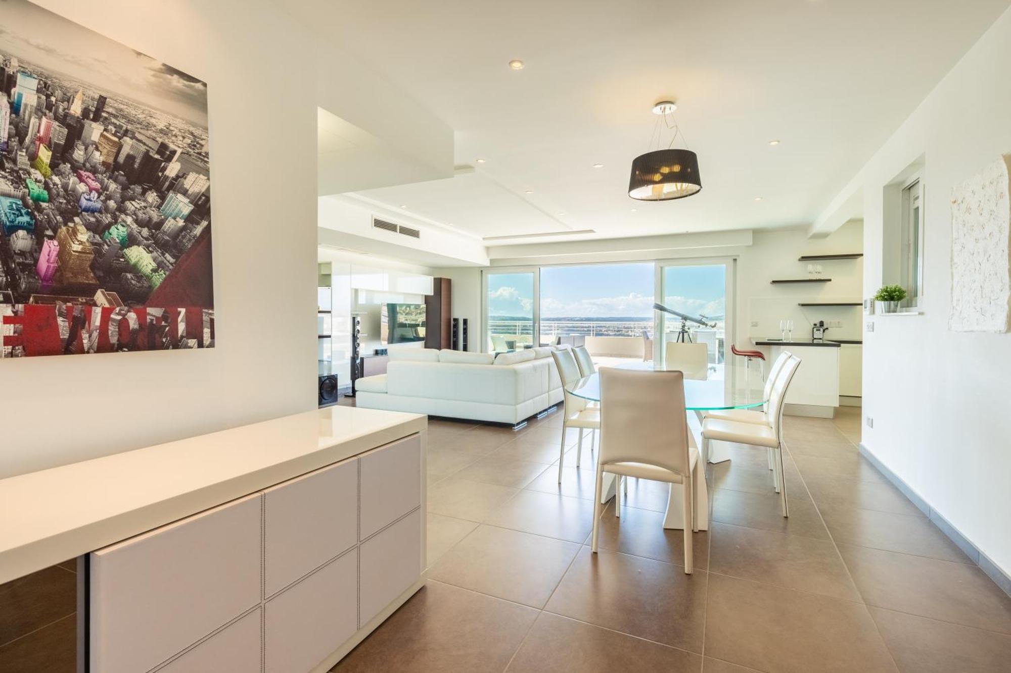 Malta - Panoramic Penthouse * Sliema