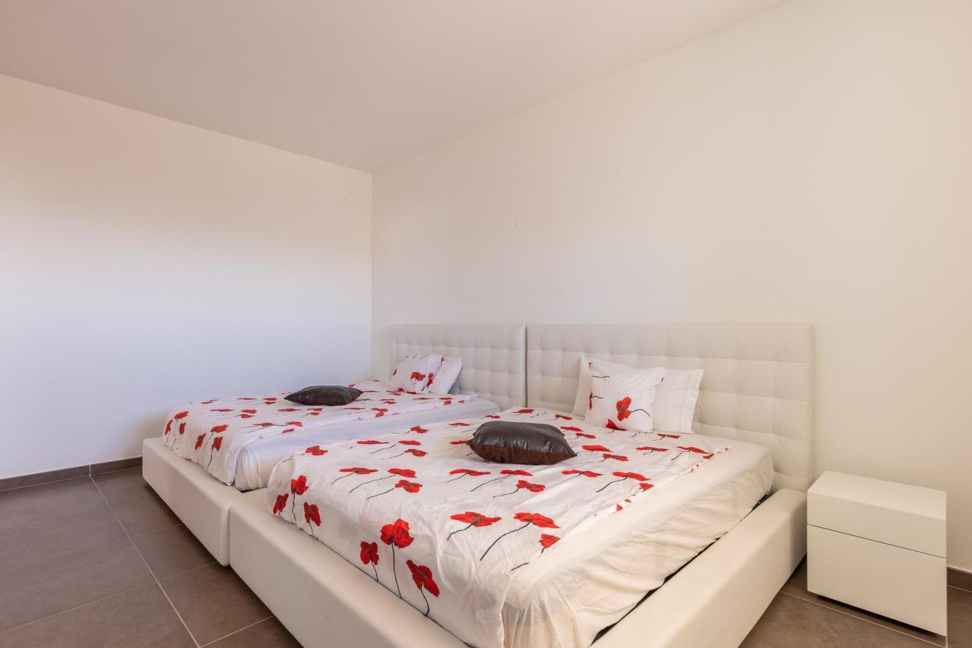 Malta - Panoramic Penthouse Sliema
